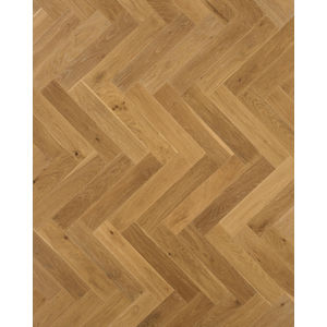 The Gault Estate Herringbone Norwich Honey Oak Hardwood