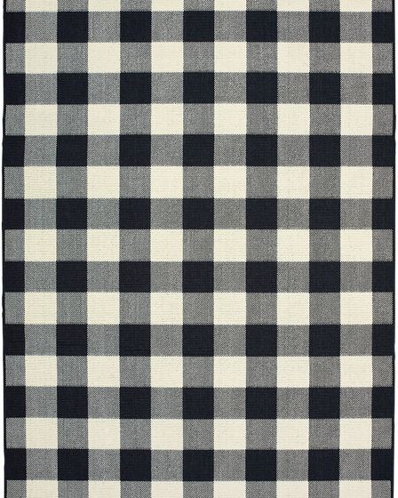 Marina 1932k Black/Ivory Area Rug