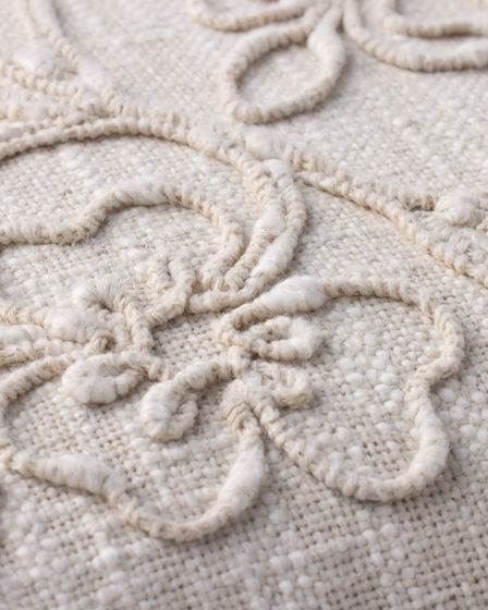 PLL0127 Natural 18" Pillow