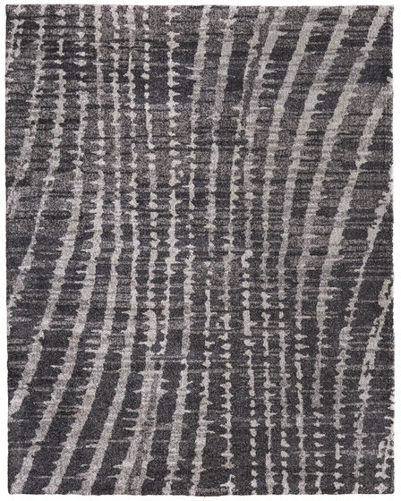 Skyview 39QBF Gray/Black/Ivory Area Rug